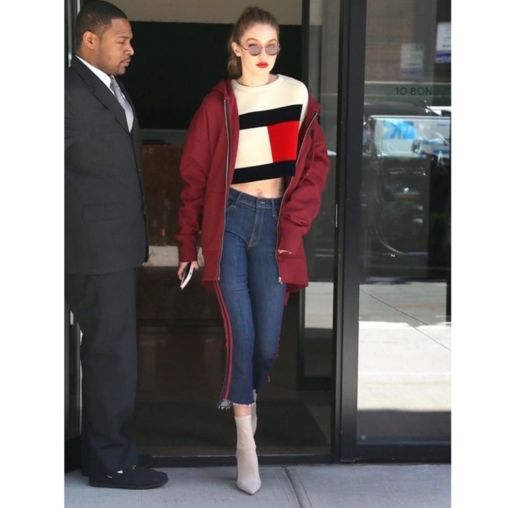 ASO Gigi Hadid MOTHER Insider Crop Step Fray Speed Racer High Waisted Size 24